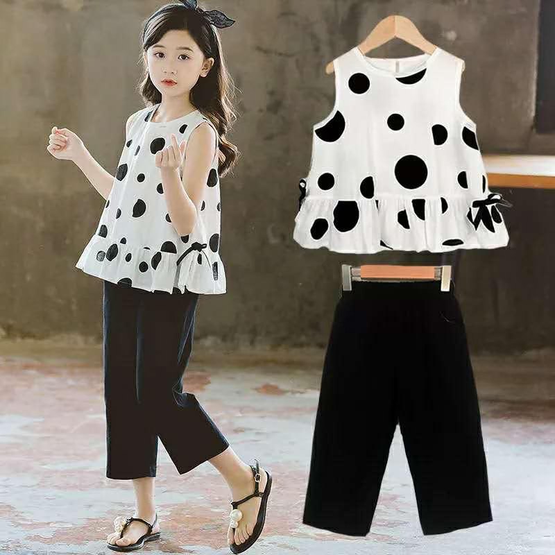Girls clothing set