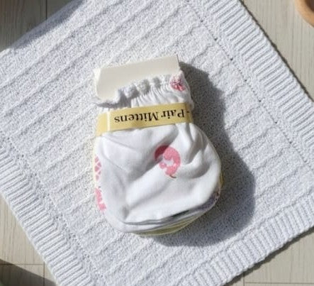 Baby Mittens (1 Pair)